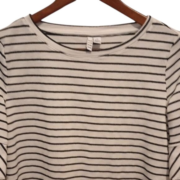 Elle Black White Striped Blouse XS Women’s Lace Sleeve Casual Top - Picture 4 of 6